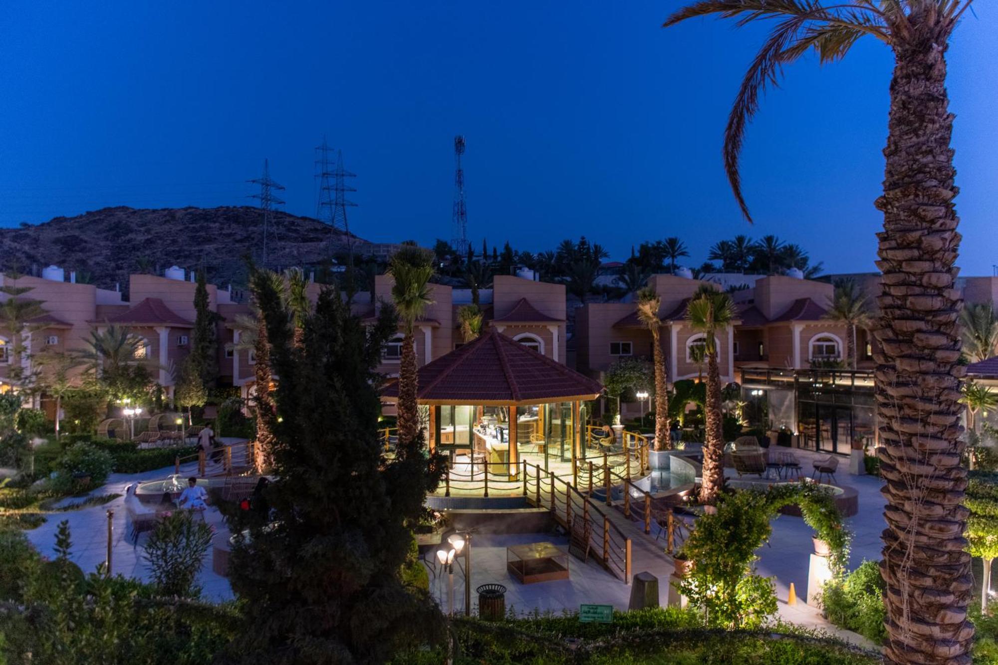 Meral Oasis Resort Taif Exterior photo